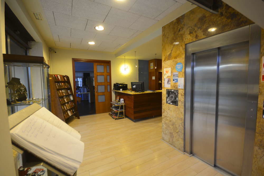 Hotel & Restaurant Figueres Parc 2*
